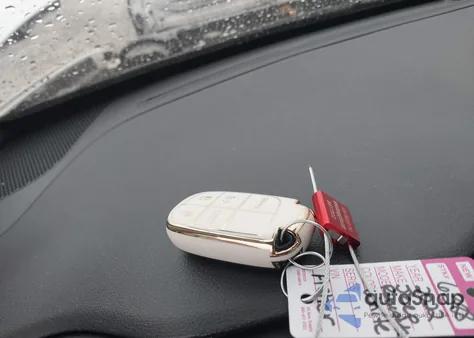 2022 Jeep Renegade Latitude 4X4 z USA, uszkodzony, nr VIN ZACNJDB17NPN70009